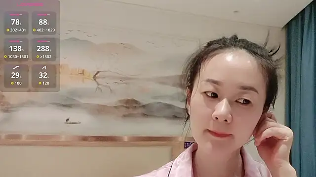 Snapshot of fanfan-FF chatting on 21, 10, 2025 fanfan-FF online show from 21, 10, 2025