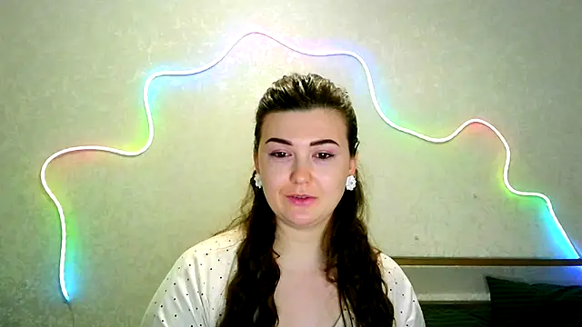 Snapshot of SeductiveTati chatting on 19, 10, 2025 SeductiveTati online show from 19, 10, 2025