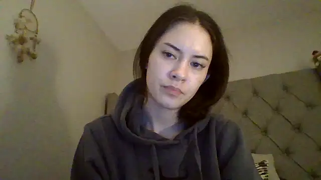 wasianbabygirll online show from 30, 4, 2026