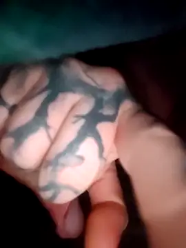 Snapshot of B1GBoyUk chatting on 15, 12, 2025 B1GBoyUk online show from 15, 12, 2025