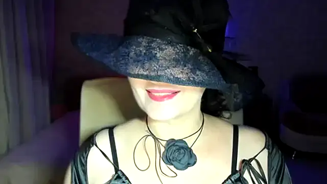 WitchBlueRose online show from 7, 11, 2025