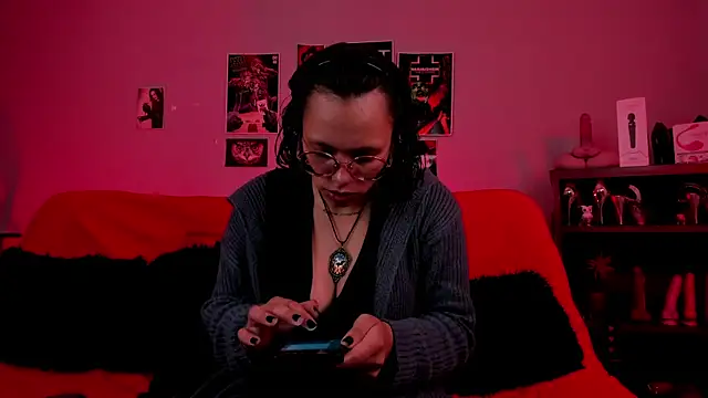 lilith-deveraux online show from 24, 10, 2025