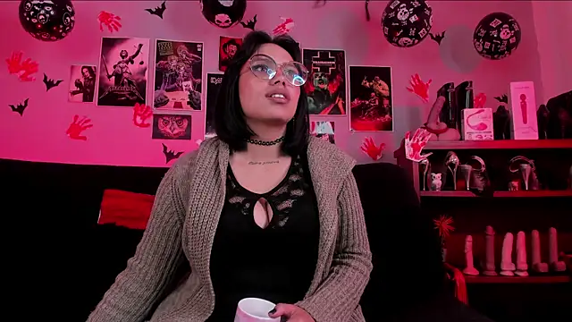 lilith-deveraux online show from 6, 11, 2025