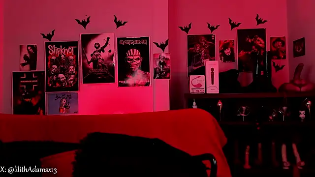 lilith-deveraux online show from 6, 4, 2026