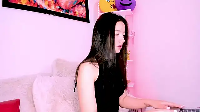 Manuelaa mejiia online show from 20, 2, 2025