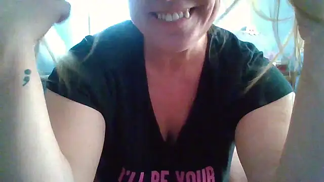 messyclumsyprincess online show from 9, 2, 2025