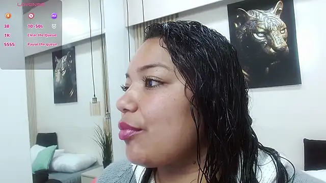 virtual charm online show from 25, 1, 2025