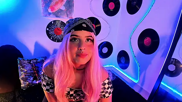  dahian14  online show from 10, 3, 2025