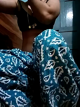 Snapshot of gunjan22 chatting on 27, 12, 2024 gunjan22 online show from 27, 12, 2024