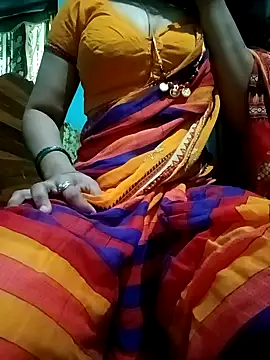 Snapshot of gunjan22 chatting on 5, 1, 2025 gunjan22 online show from 5, 1, 2025