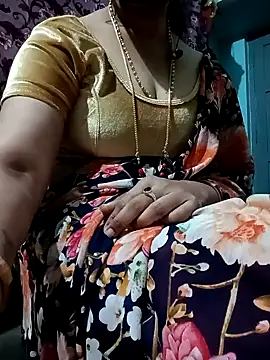 Snapshot of gunjan22 chatting on 22, 1, 2025 gunjan22 online show from 22, 1, 2025