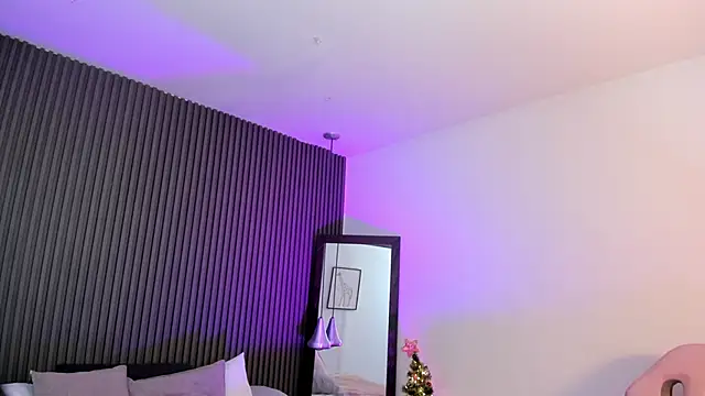 Axel brunette1 online show from 18, 12, 2025