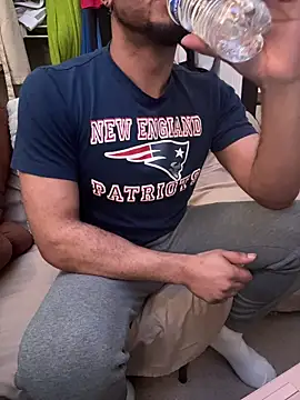 Snapshot of KySir1990 chatting on 9, 11, 2025 KySir1990 online show from 9, 11, 2025