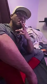 Snapshot of KySir1990 chatting on 13, 11, 2025 KySir1990 online show from 13, 11, 2025