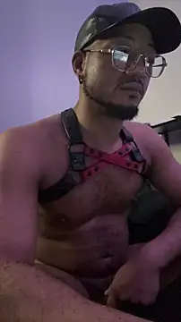 Snapshot of KySir1990 chatting on 16, 11, 2025 KySir1990 online show from 16, 11, 2025