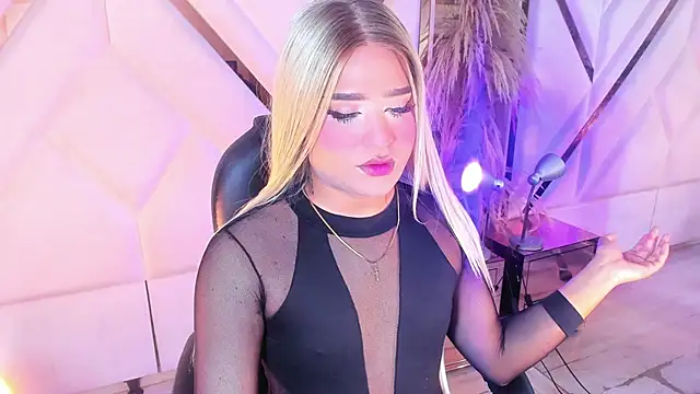 Elody Preysler69 online show from 3, 12, 2025