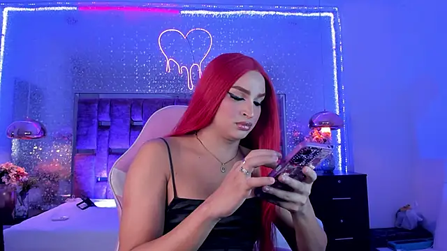 KylieVictoria online show from 4, 12, 2025