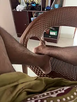 Dreamistofly online show from 28, 4, 2026