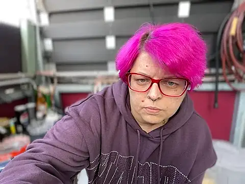 SunshineLexi online show from 2, 3, 2025