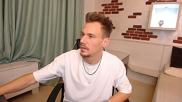 MateoBenjaminX online show from 10, 1, 2025