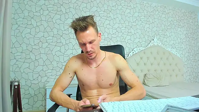 MateoBenjaminX online show from 10, 1, 2025