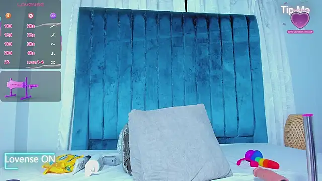 Snapshot of sweetebony_970 chatting on 8, 10, 2025 sweetebony 970 online show from 8, 10, 2025