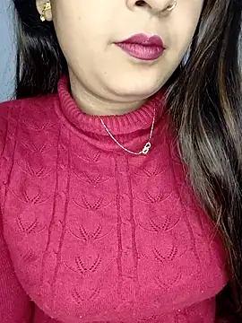 Shanaya Hotty online show from 5, 12, 2025