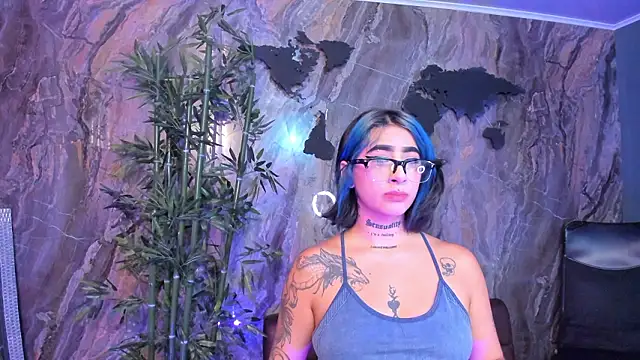 Alahia Dangelo online show from 3, 2, 2026