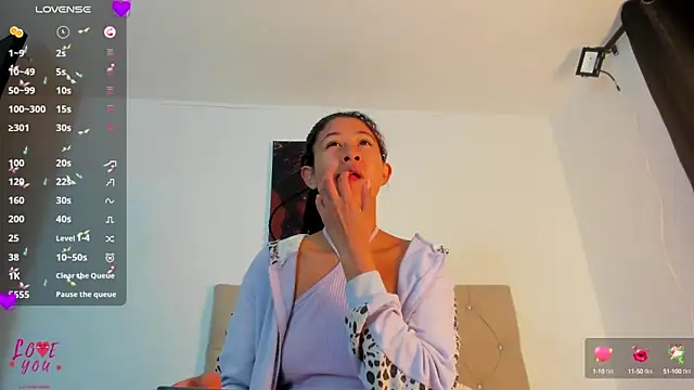 Snapshot of Milkdulce1 chatting on 2, 3, 2025 Milkdulce1 online show from 2, 3, 2025