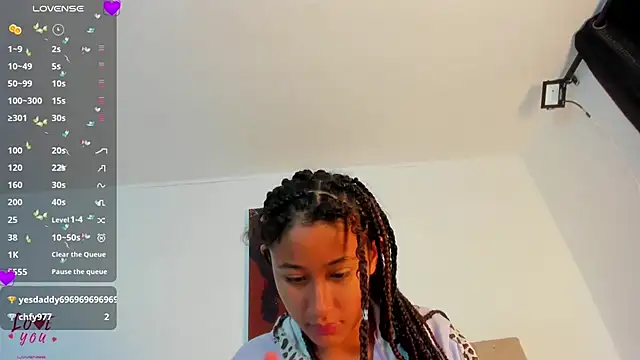 Snapshot of Milkdulce1 chatting on 2, 3, 2025 Milkdulce1 online show from 2, 3, 2025