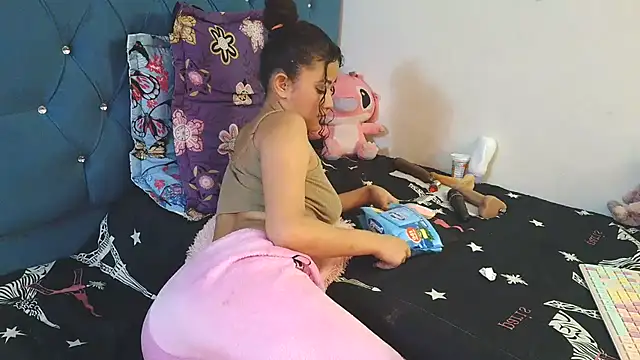 Milkdulce1 online show from 16, 1, 2026