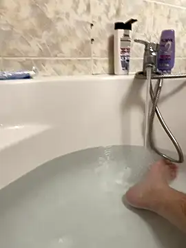 Snapshot of Hugo76578 chatting on 24, 9, 2025 Hugo76578 online show from 24, 9, 2025