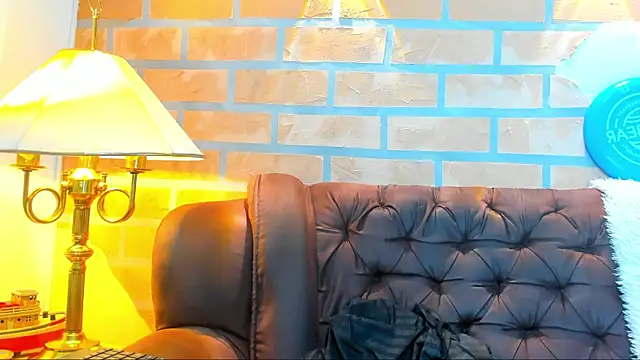 Snapshot of Dylanstonne chatting on 26, 2, 2025 Dylanstonne online show from 26, 2, 2025