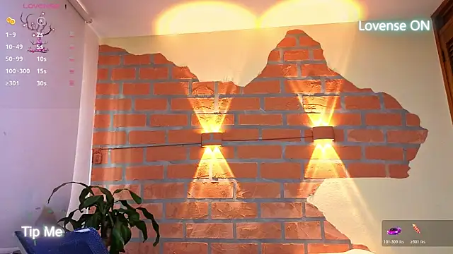 Snapshot of Dylanstonne chatting on 8, 11, 2025 Dylanstonne online show from 8, 11, 2025