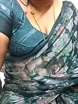 Snapshot of Sexy-Telugunayana2 chatting on 26, 6, 2026 Sexy-Telugunayana2 online show from 26, 6, 2026