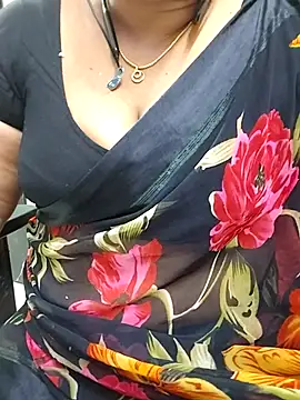 Snapshot of Sexy-Telugunayana2 chatting on 16, 7, 2026 Sexy-Telugunayana2 online show from 16, 7, 2026