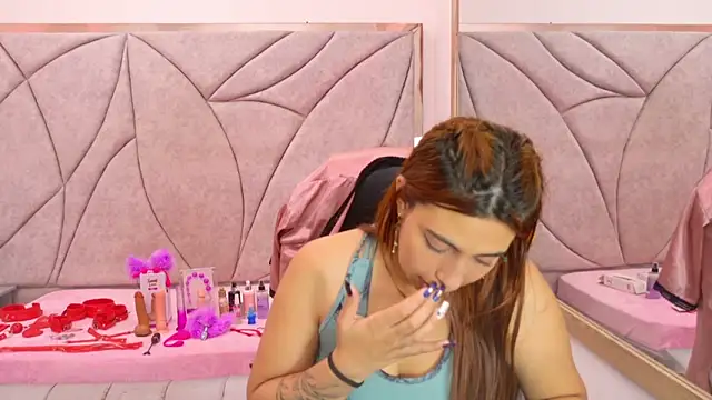 Tammy Blackk online show from 6, 11, 2025