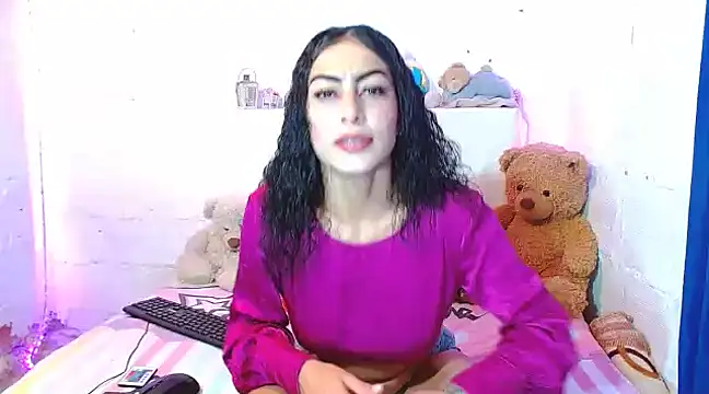 Snapshot of kendall-storm chatting on 3, 2, 2025 kendall-storm online show from 3, 2, 2025