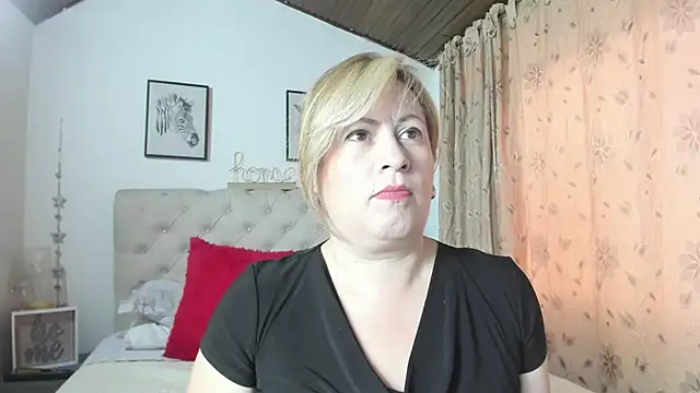 Snapshot of MonyCassius chatting on 22, 2, 2025 MonyCassius online show from 22, 2, 2025