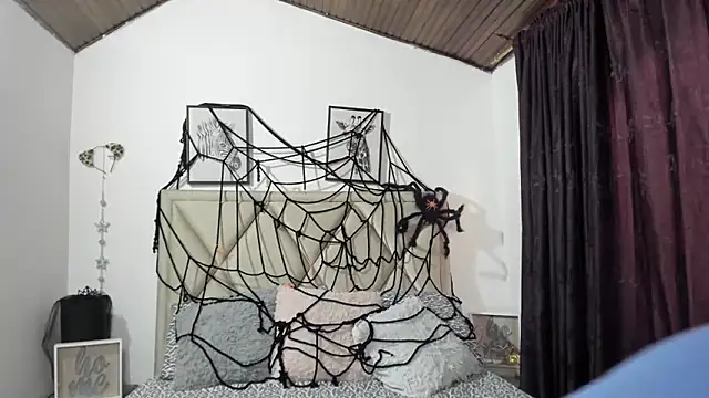 Snapshot of MonyCassius chatting on 17, 10, 2025 MonyCassius online show from 17, 10, 2025