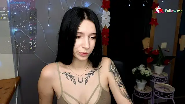 KarolinaBlacks online show from 5, 12, 2025