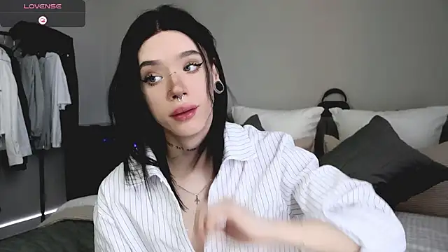 Dasha M online show from 11, 4, 2026