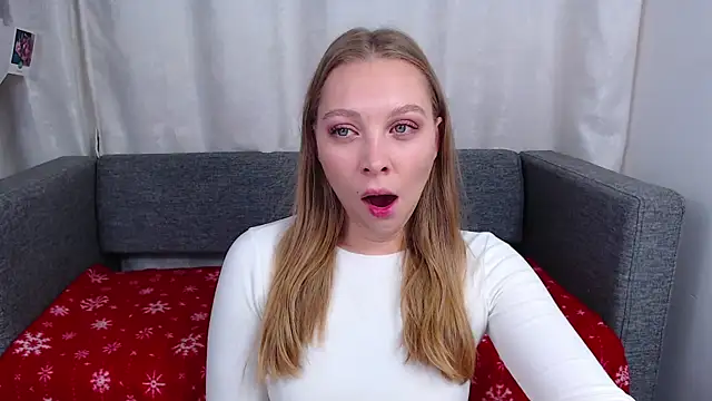 bellaa love  online show from 18, 11, 2025