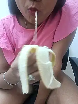 XSanaya online show from 6, 2, 2025