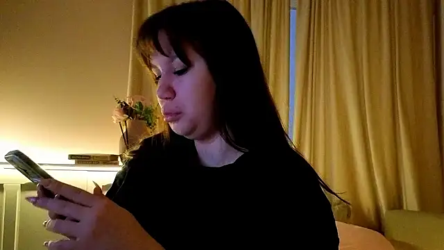 Alisia Mars online show from 4, 2, 2026