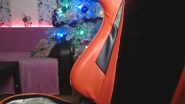 LetsGetMessyBBy online show from 15, 12, 2024