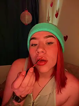 Snapshot of Im_Valen_Cute chatting on 12, 2, 2025 Im Valen Cute online show from 12, 2, 2025
