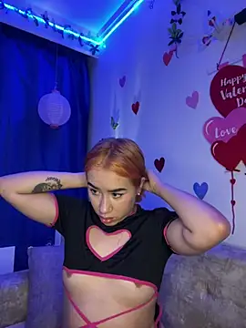 Snapshot of Im_Valen_Cute chatting on 12, 2, 2025 Im Valen Cute online show from 12, 2, 2025