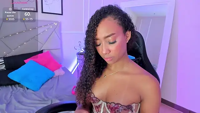 Snapshot of Amber__Sanchez chatting on 19, 1, 2025 Amber  Sanchez online show from 19, 1, 2025