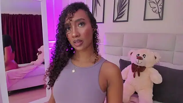 Snapshot of Amber__Sanchez chatting on 9, 3, 2025 Amber  Sanchez online show from 9, 3, 2025